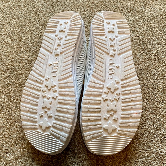Hey Dude Wendy Sox Stone White Loafers Size 5 Women’s Like New! - Picture 5 of 7